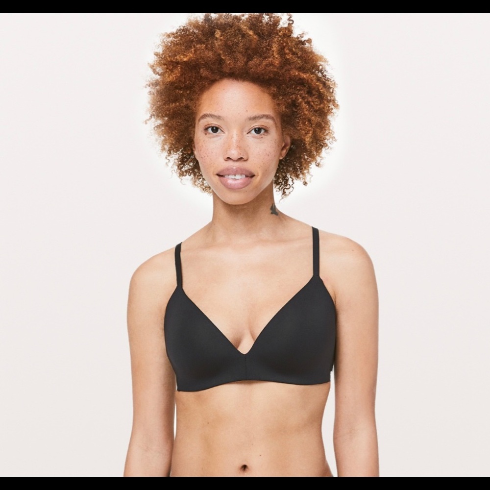 Lululemon Take Shape Bra! 32A! New with Tags!